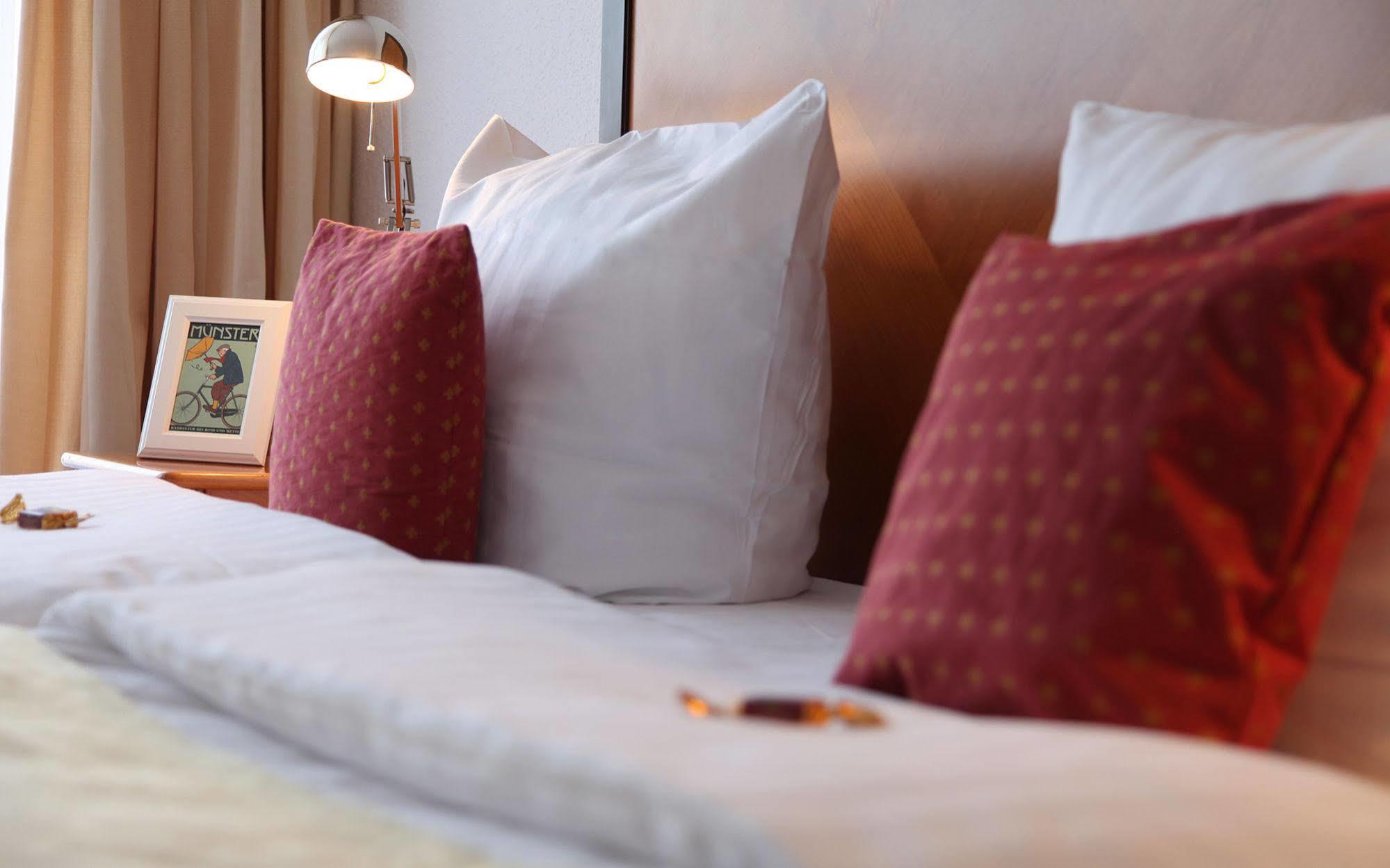 Cityhotel Amadeus Мюнстер Екстер'єр фото