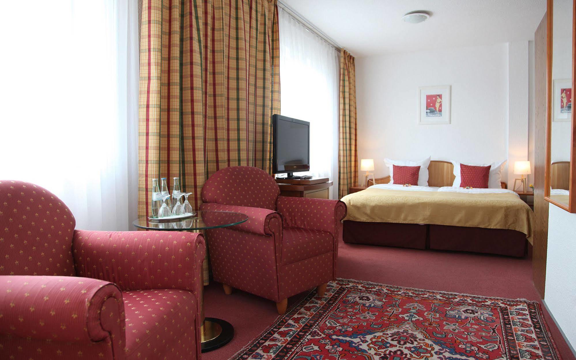 Cityhotel Amadeus Мюнстер Екстер'єр фото
