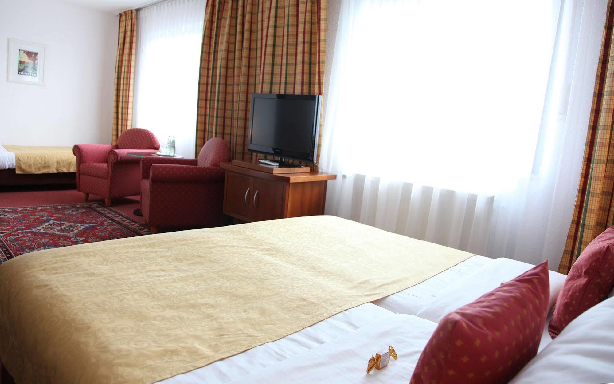 Cityhotel Amadeus Мюнстер Екстер'єр фото